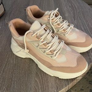 Call it Spring Willoww sneaker nude beige chunky 10 women’s